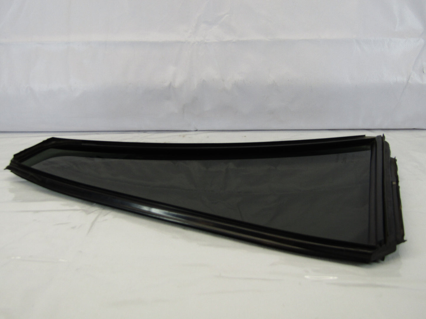 2010-2014 Subaru Outback Rear Right Door Quarter Partition Window Glass Tinted