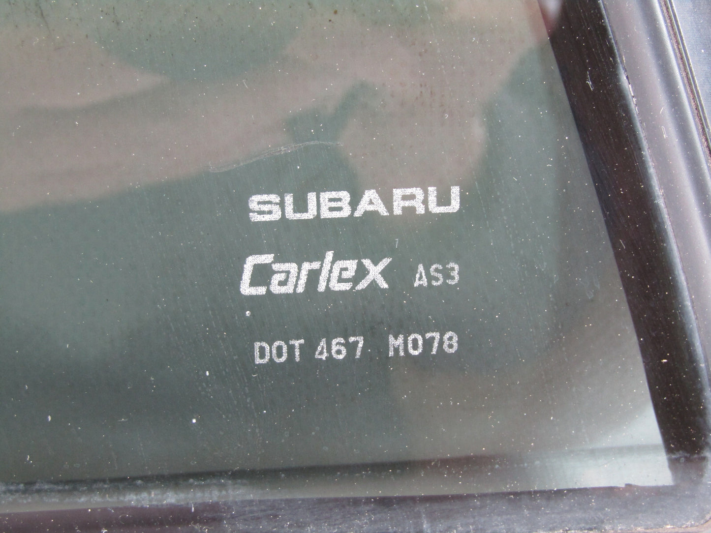 2010-2014 Subaru Outback Rear Left Door Quarter Partition Window Glass Tinted