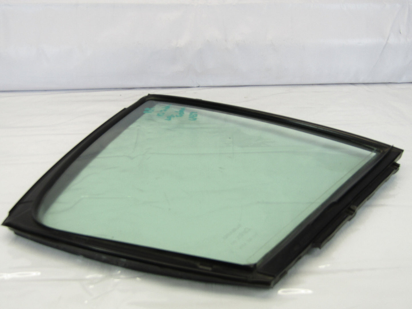 2010-2014 Subaru Legacy Sedan Rear Right RH Partition Quarter Window Glass OEM