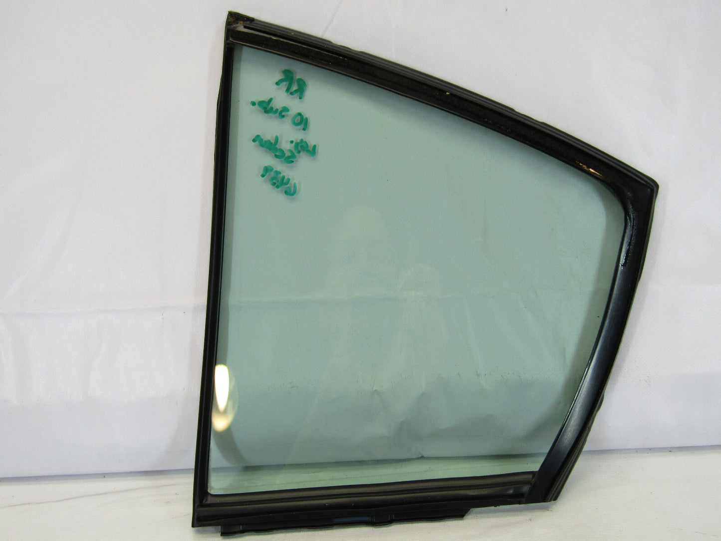 2010-2014 Subaru Legacy Sedan Rear Right RH Partition Quarter Window Glass OEM