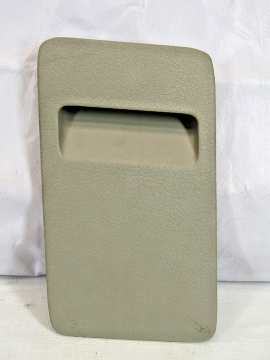 2005-2009 Subaru Outback Beige Dashboard Interior Fuse with Fuse Map Cover OEM