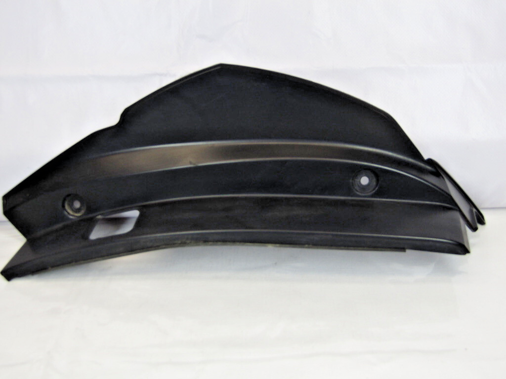 2005-2009 Subaru Outback Left Side Taillight Tail Light Lamp Trim Cover Cap OEM