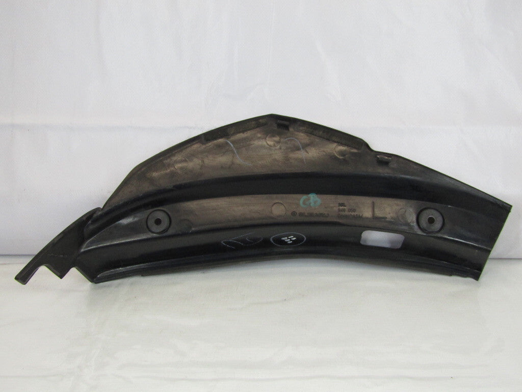 2005-2009 Subaru Outback Left Side Taillight Tail Light Lamp Trim Cover Cap OEM