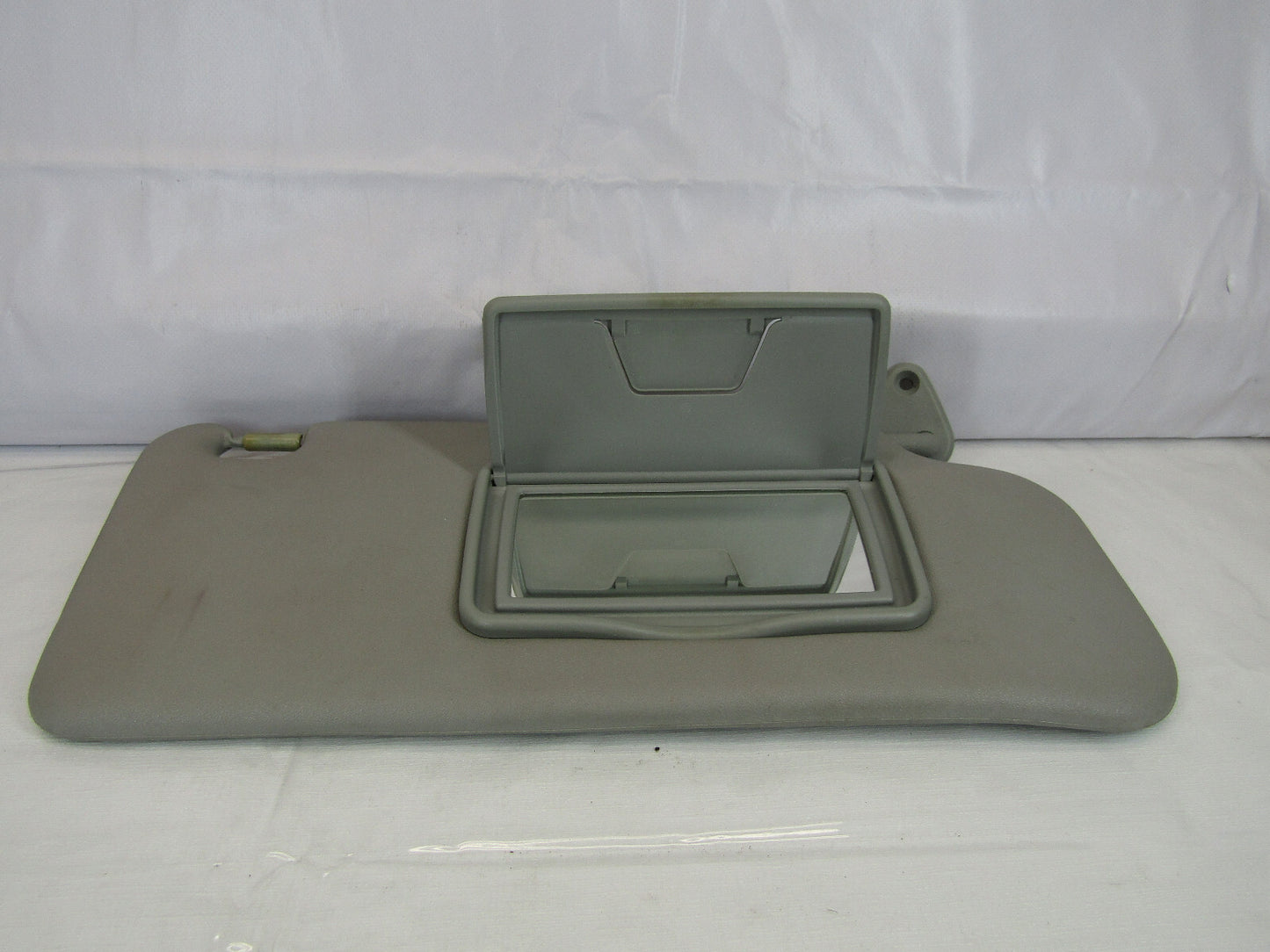 2007-2009 Mitsubishi Outlander Right Sun Visor Mirror Gray OEM