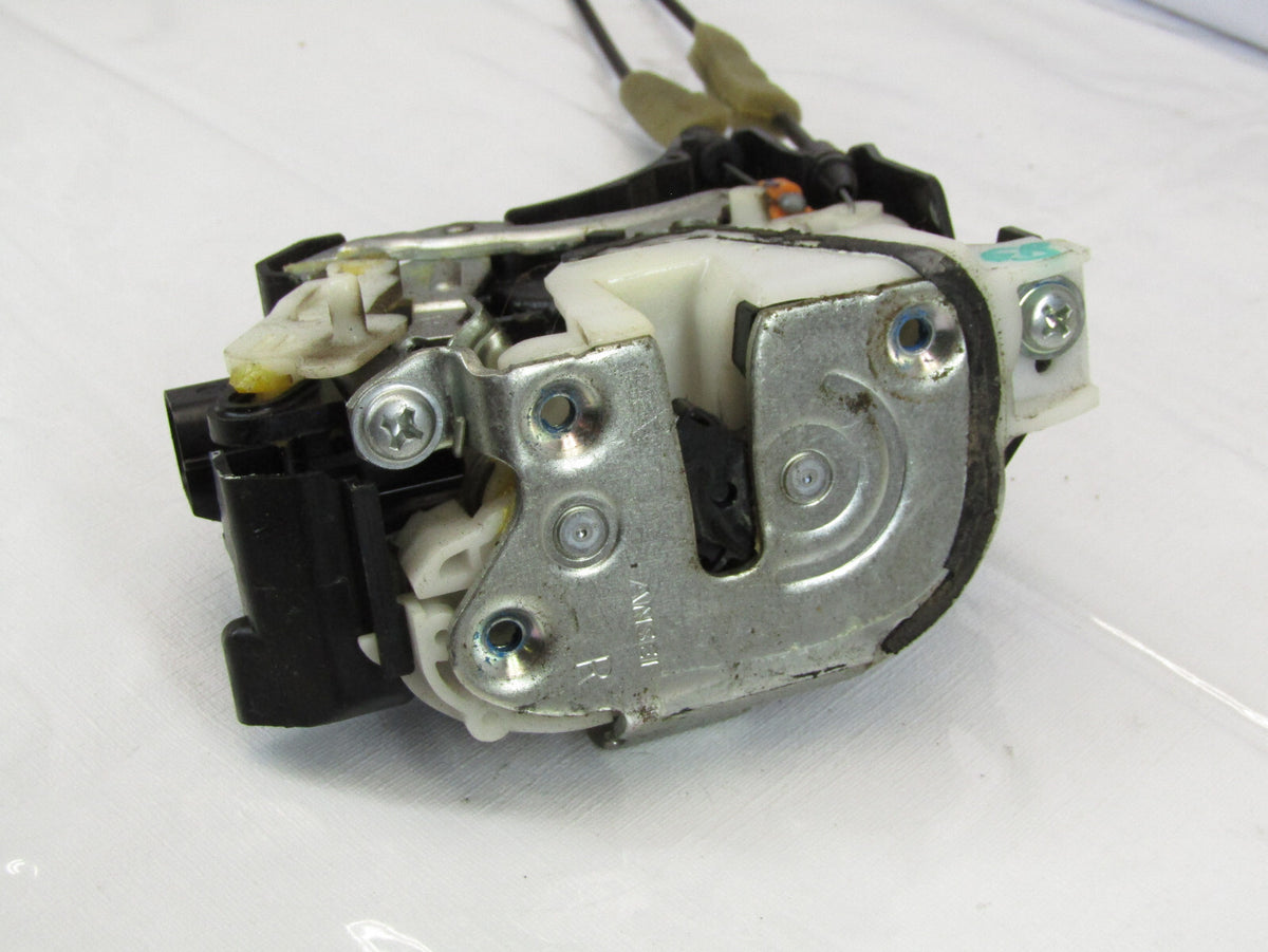 2007-2013 Mitsubishi Outlander Right Rear Door Latch Lock Actuator OEM MN145876