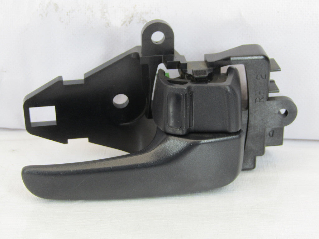 2007-2013 Mitsubishi Outlander Front Right Interior Door Handle Assembly OEM