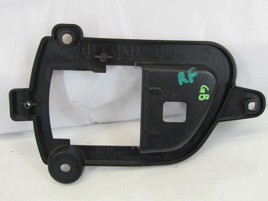 2007-2013 Mitsubishi Outlander Front Right Inner Door Handle Bezel OEM