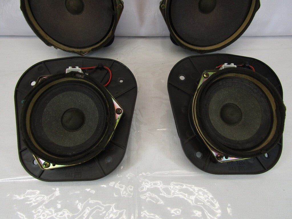 1999-2002 Toyota 4Runner Set Of 4 Door Speaker Left Right Front Rear OEM