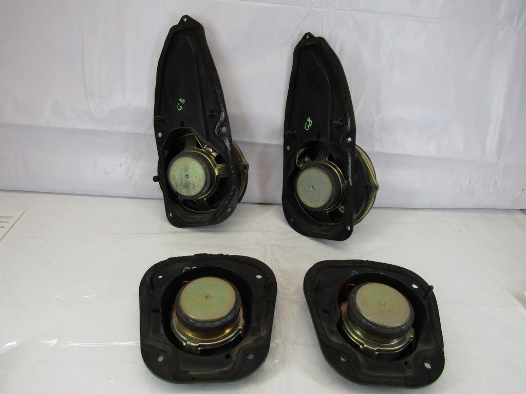 1999-2002 Toyota 4Runner Set Of 4 Door Speaker Left Right Front Rear OEM
