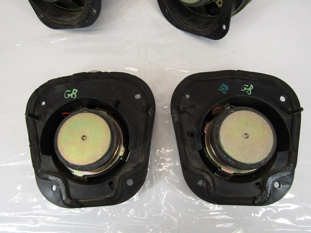 1999-2002 Toyota 4Runner Set Of 4 Door Speaker Left Right Front Rear OEM