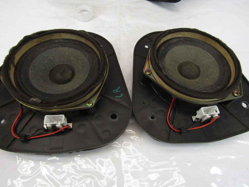 1999-2002 Toyota 4Runner Set Of 4 Door Speaker Left Right Front Rear OEM
