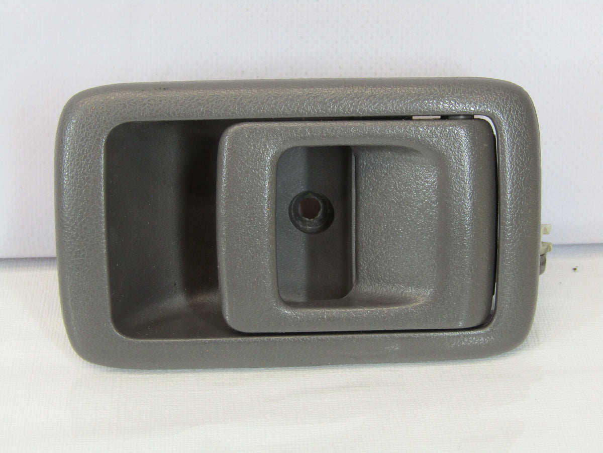 96-02 Toyota 4Runner Right Left Front Inner Door Handle Pull OEM 69206-10070-B1