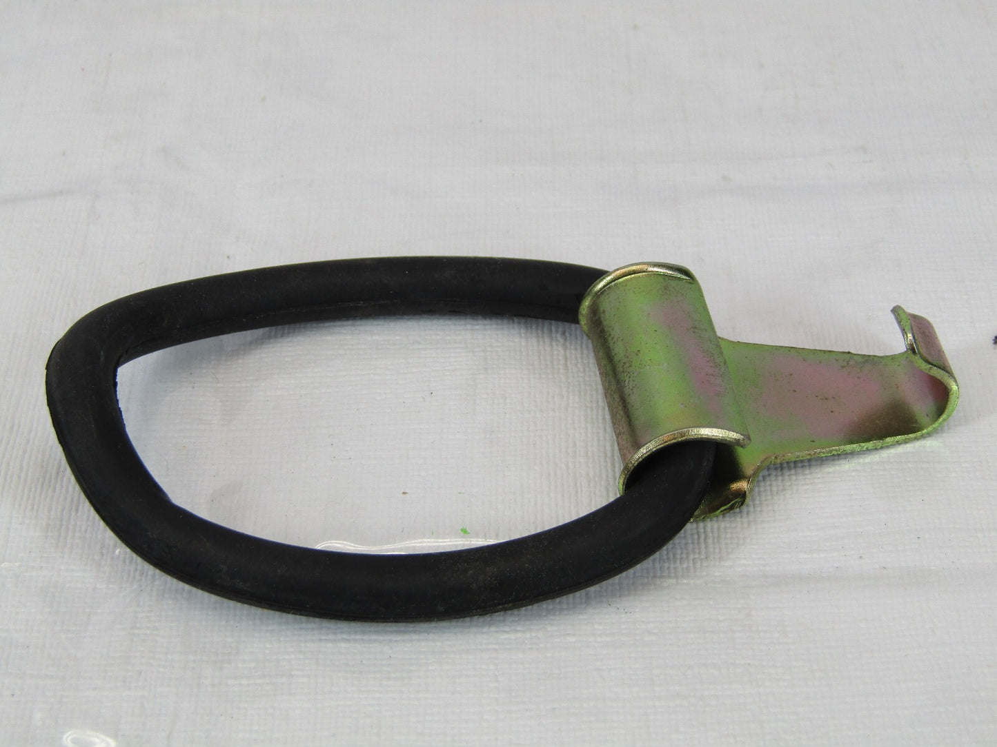 1996-2002 Toyota 4Runner Spare Tire Emergency Jack Rubber Hook Tie Down Retainer