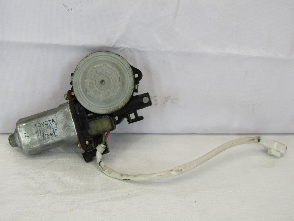 1996-2002 Toyota 4Runner Rear Right Power Window Motor OEM