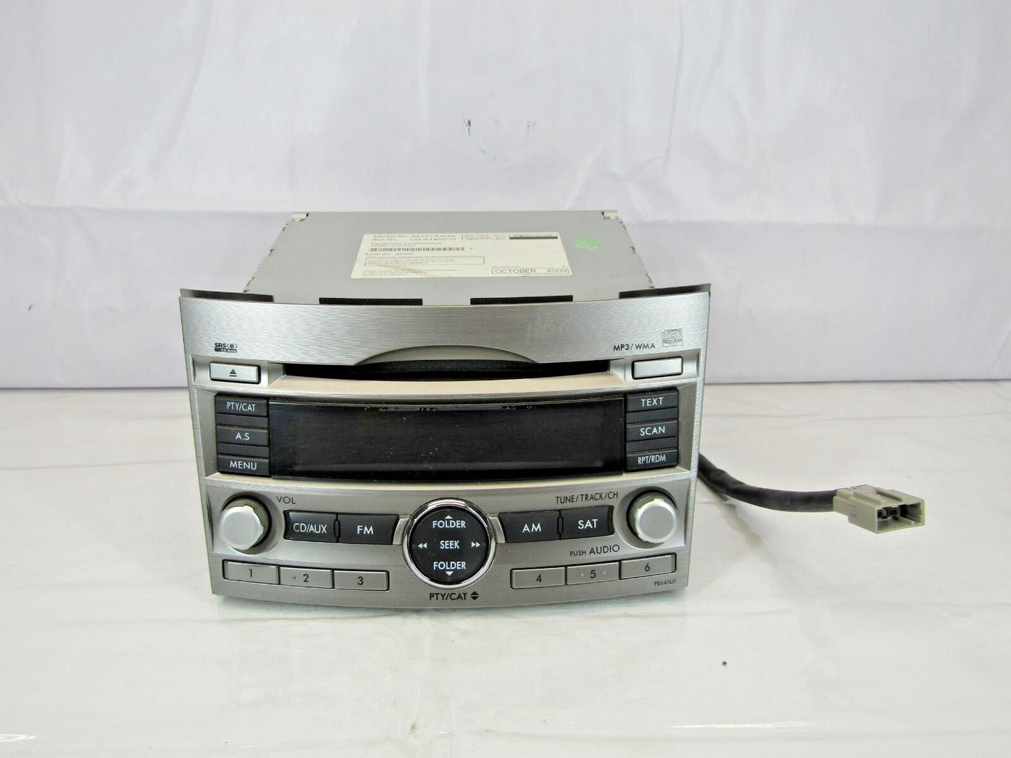 2010-2012 Subaru Legacy Sedan MP3 CD Stereo Radio Unit 86201AJ64A OEM