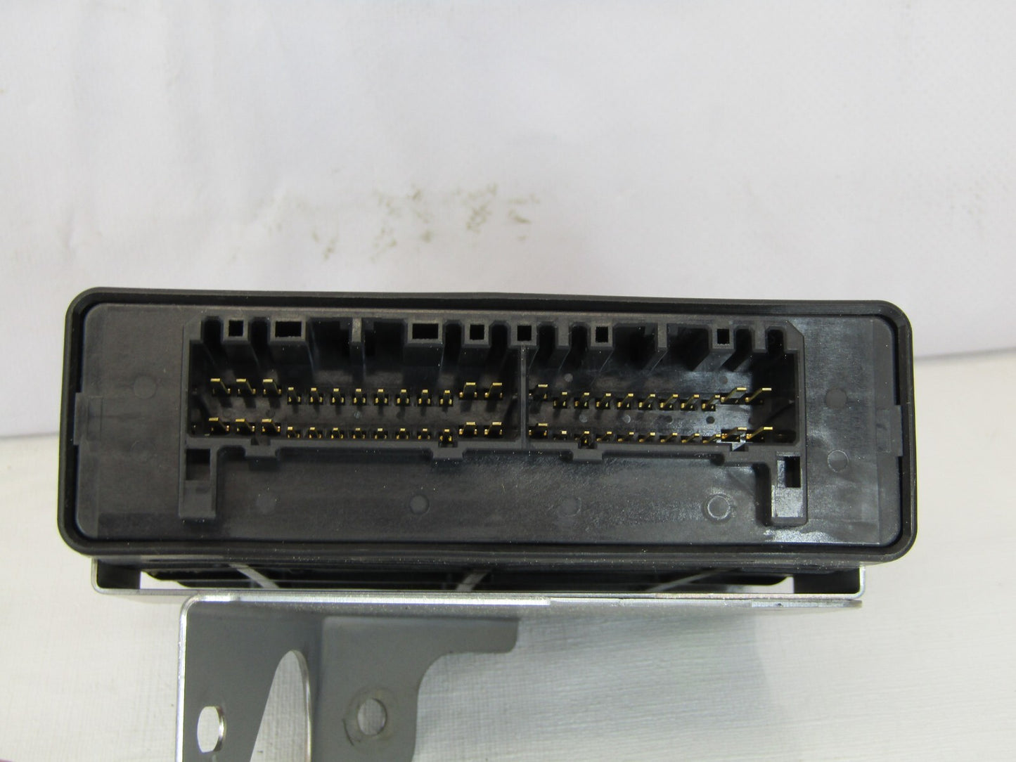 2010 Subaru Legacy Body Control Chassis Computer Module 31711AN061 OEM