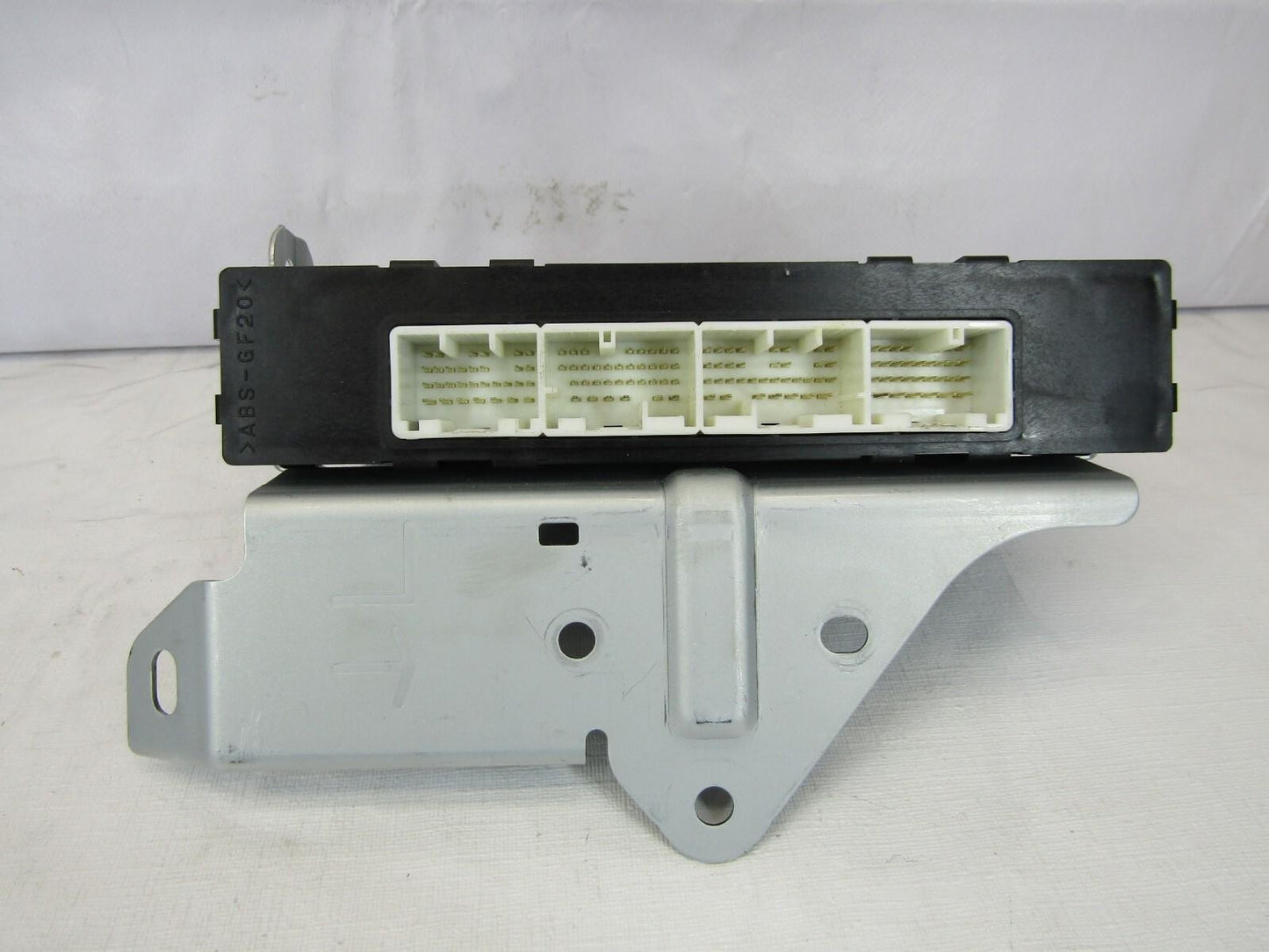 2010 Subaru Legacy Anti Theft Module Integrated Unit 88281AJ50A OEM