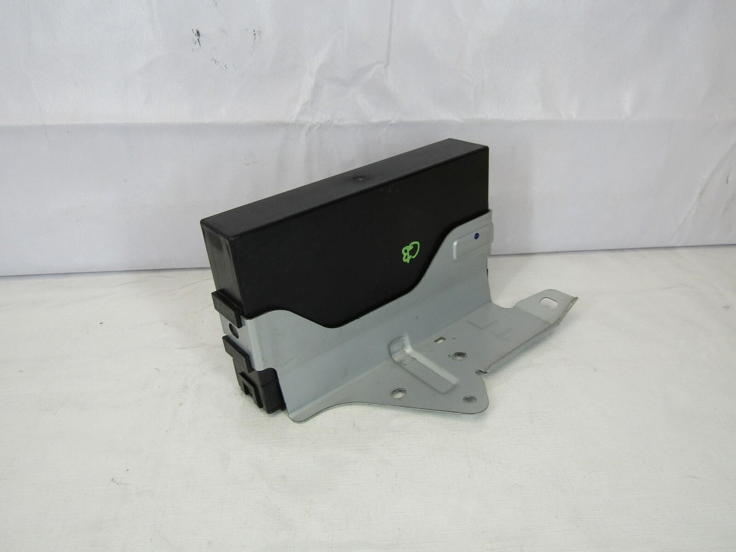 2010 Subaru Legacy Anti Theft Module Integrated Unit 88281AJ50A OEM