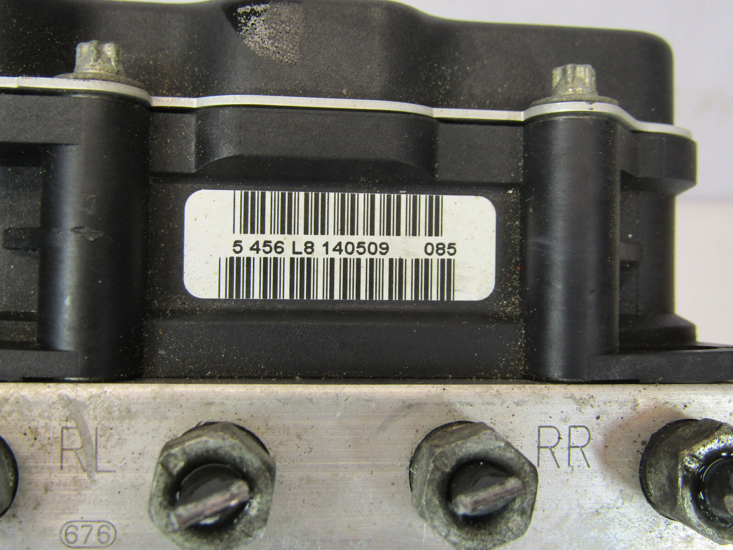 2009-2011 Subaru Impreza Control Module ABS Anti-Lock Brake Pump 27536FG011 OEM