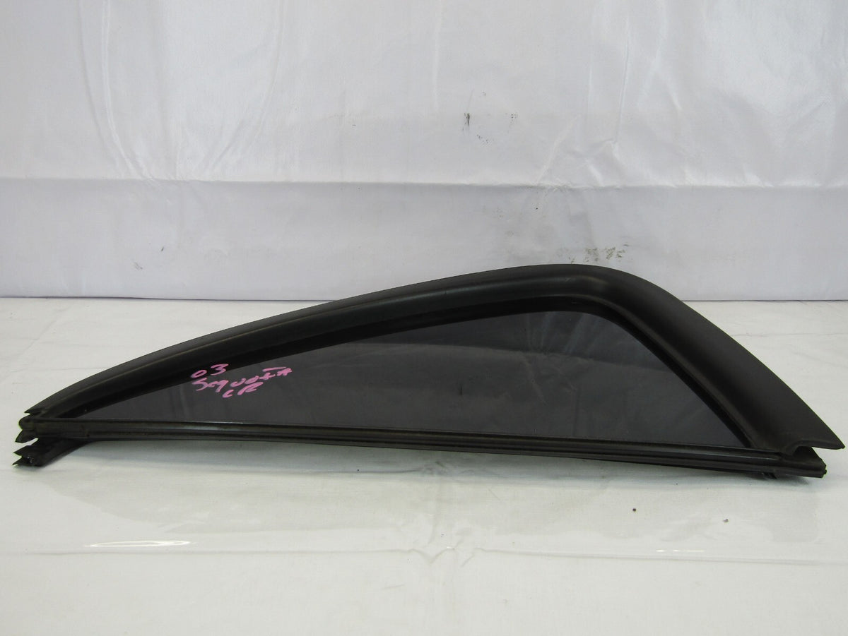 2001-07 Toyota Sequoia Rear Left Window Vent Glass Quarter Panel OEM 68189-0C010