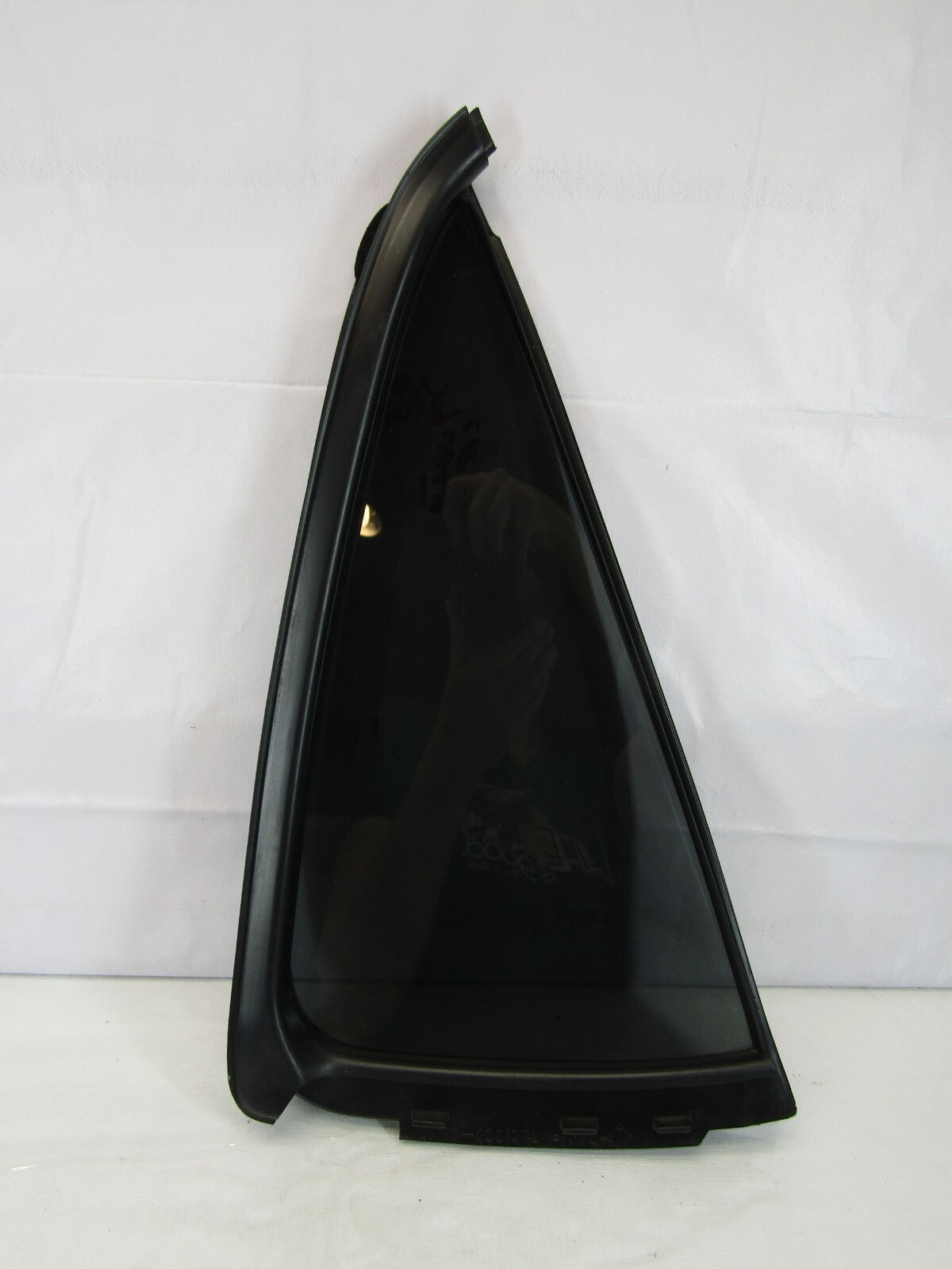 2001-2007 Toyota Sequoia Rear Left Side Window Vent Glass Quarter Panel OEM