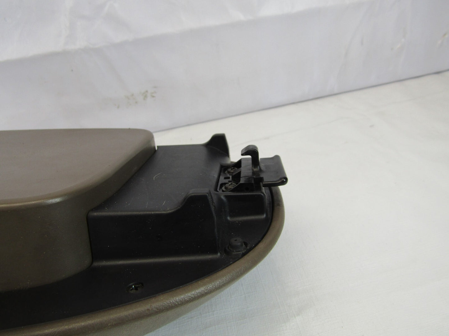 2001-2007 Toyota Sequoia Center Console Lid Armrest Brown OEM