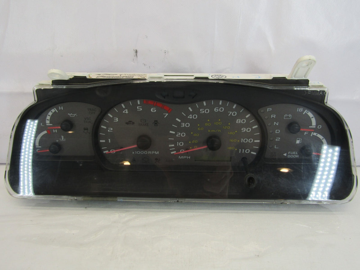 2001-2004 Toyota Sequoia Speedometer Instrument Cluster 250K Miles  83800-0C131