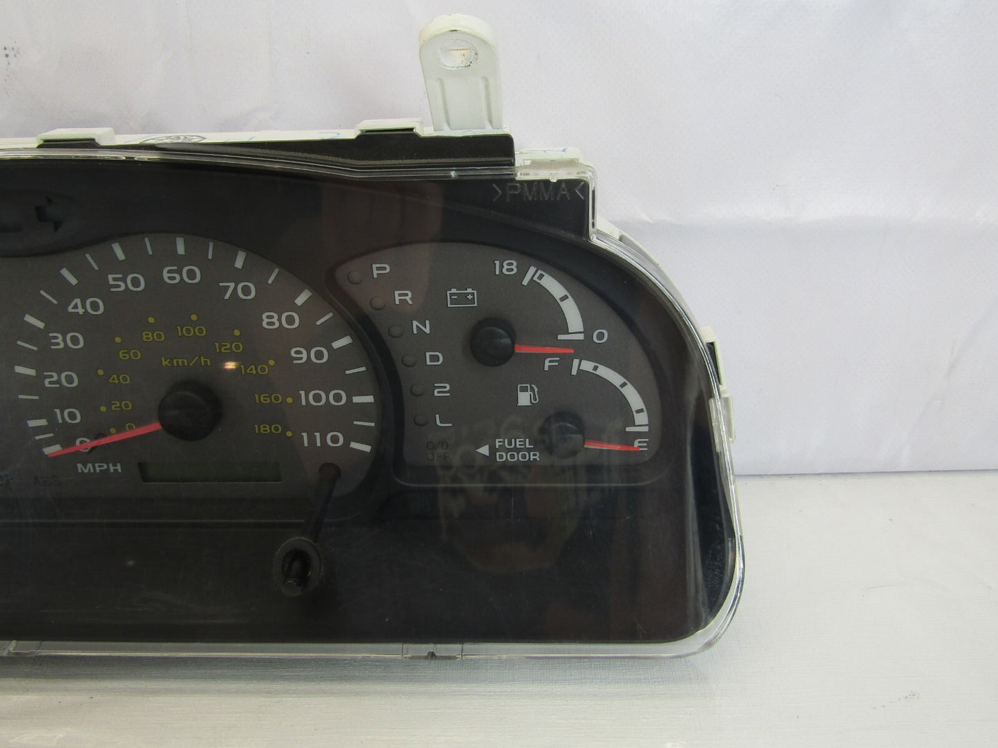 2001-2004 Toyota Sequoia Speedometer Instrument Cluster 83800-0C131 250K Miles