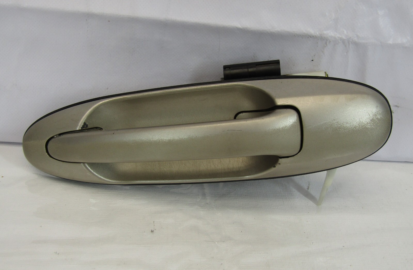 2001-2007 Toyota Sequoia Exterior Rear Left Door Handle OEM