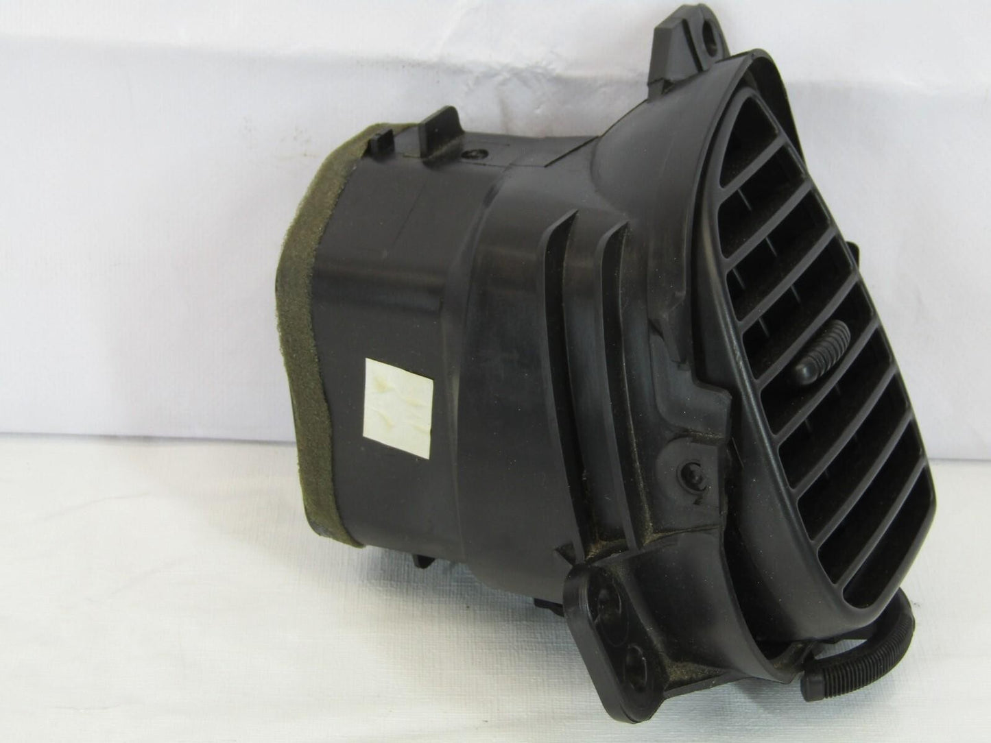 2000-2007 Toyota Sequoia Front Left Dash Outer AC Heater Air Vent OEM