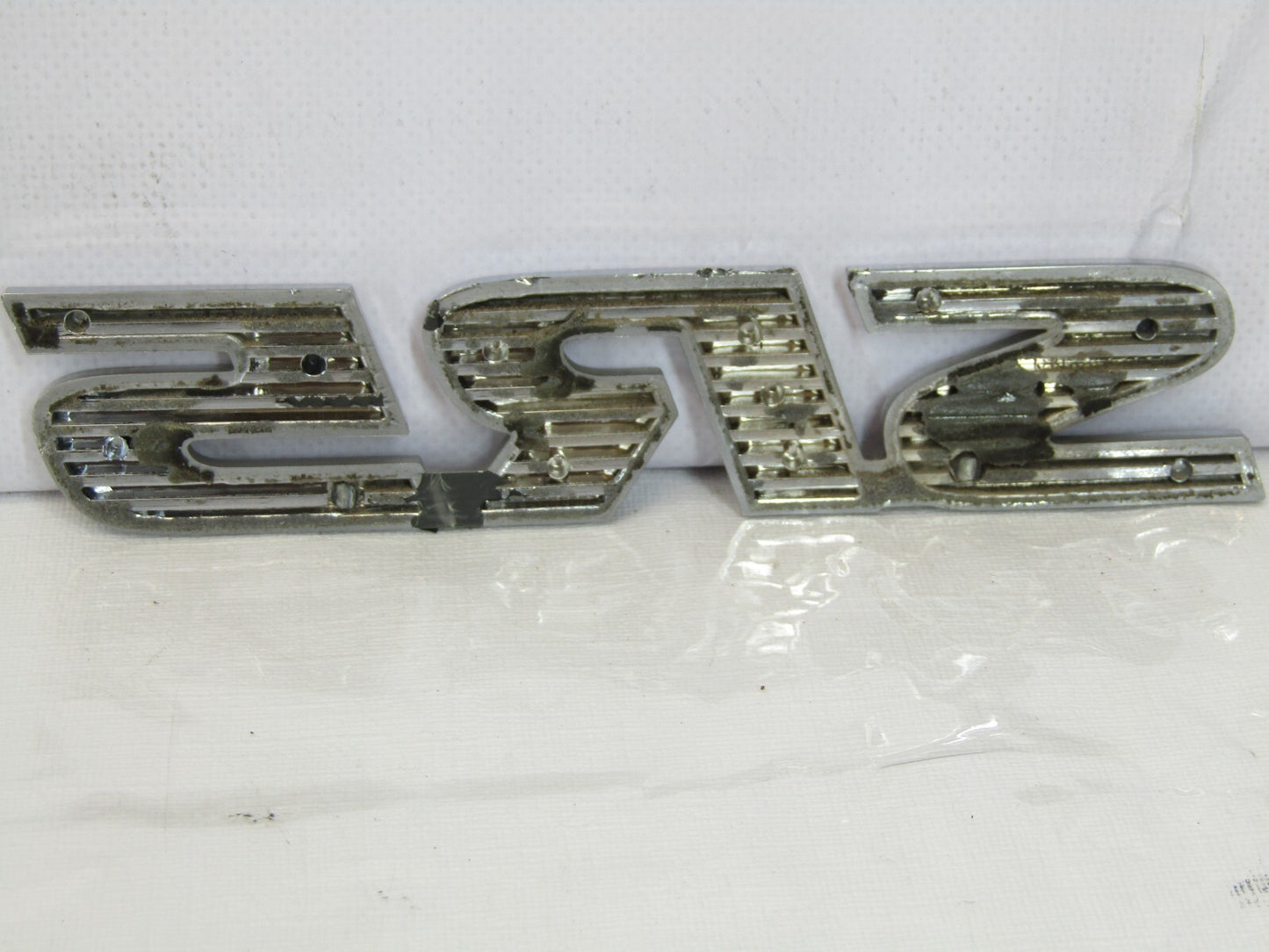 2001-2007 Toyota Sequoia SR5 Rear Pillar Side Emblem Badge Symbol Nameplate