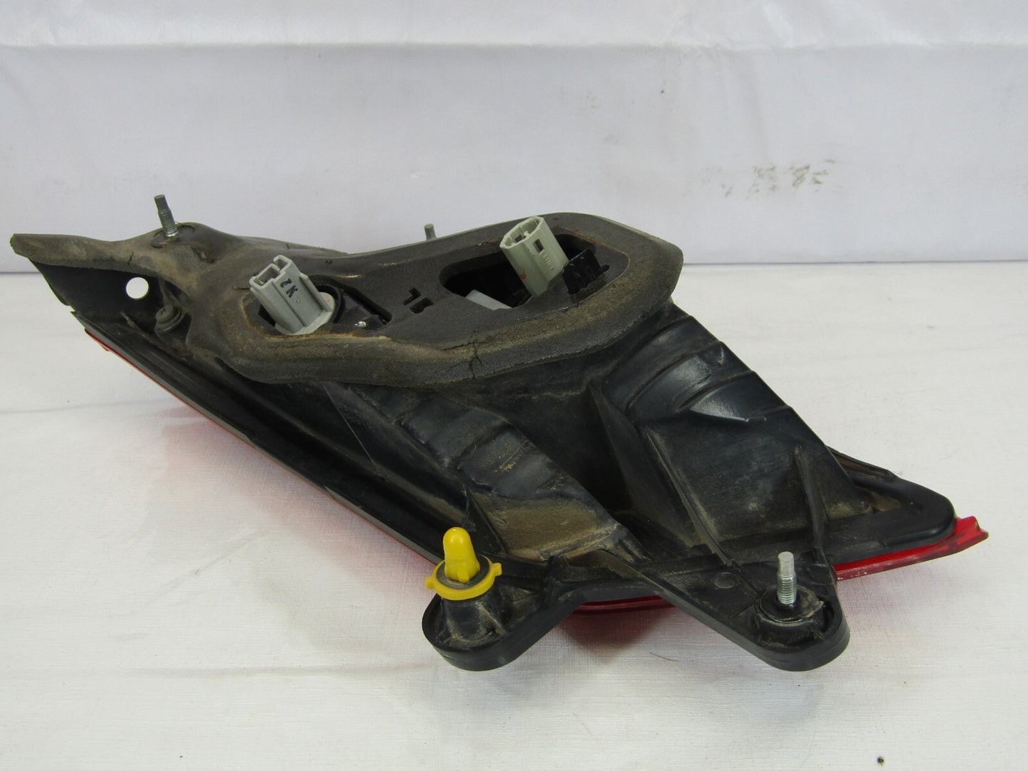 2010-2014 Subaru Outback Left Inner Back Up Tail Light Assembly OEM
