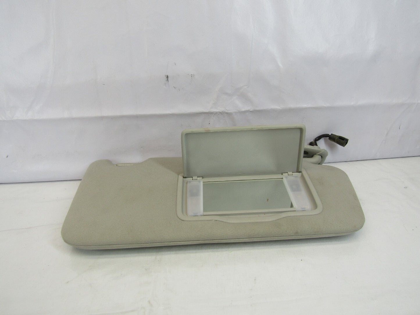 2010-2014 Subaru Outback Sun Visor Right With Mirror Gray OEM