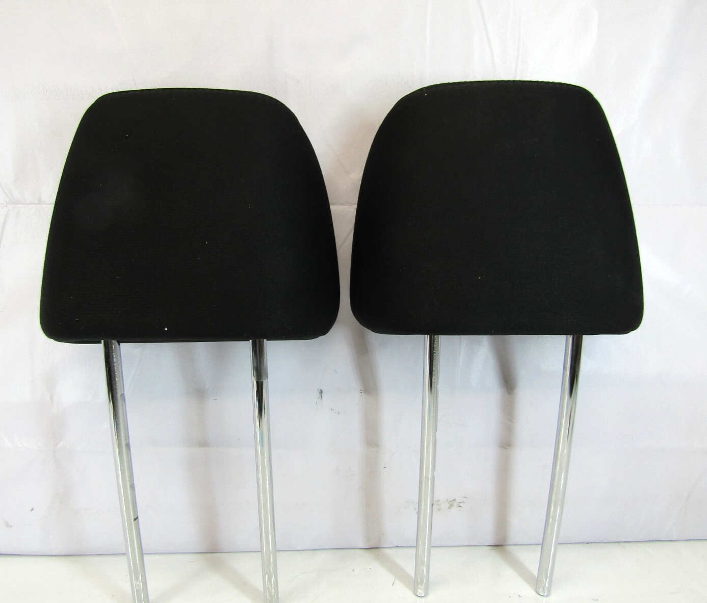 2013-2014 Subaru Outback Black Fabric Cloth Front Head Rest Headrest Set OEM
