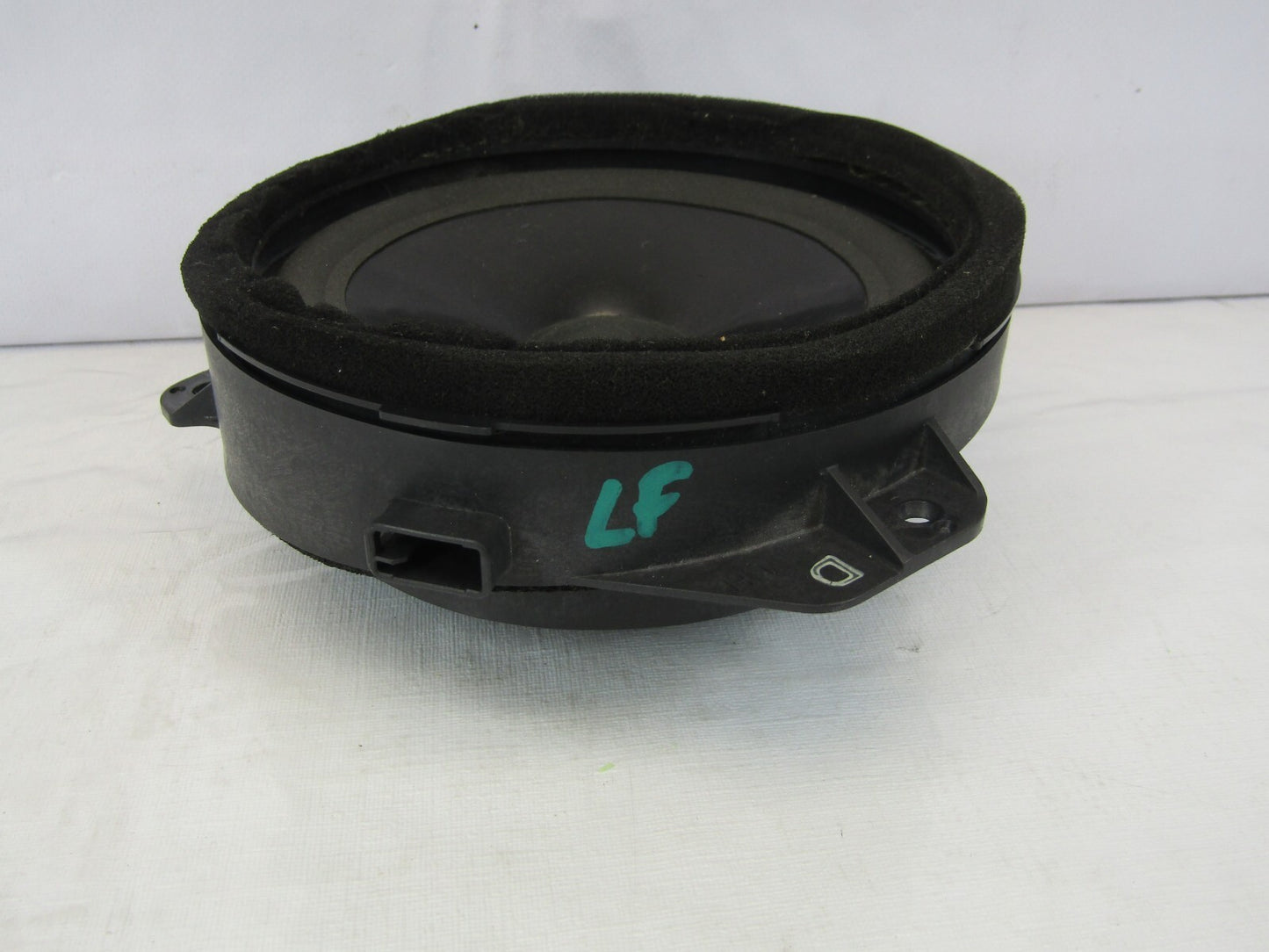 2010-2014 Subaru Outback Front Left Harman Kardon Door Speaker 86301AJ66A OEM