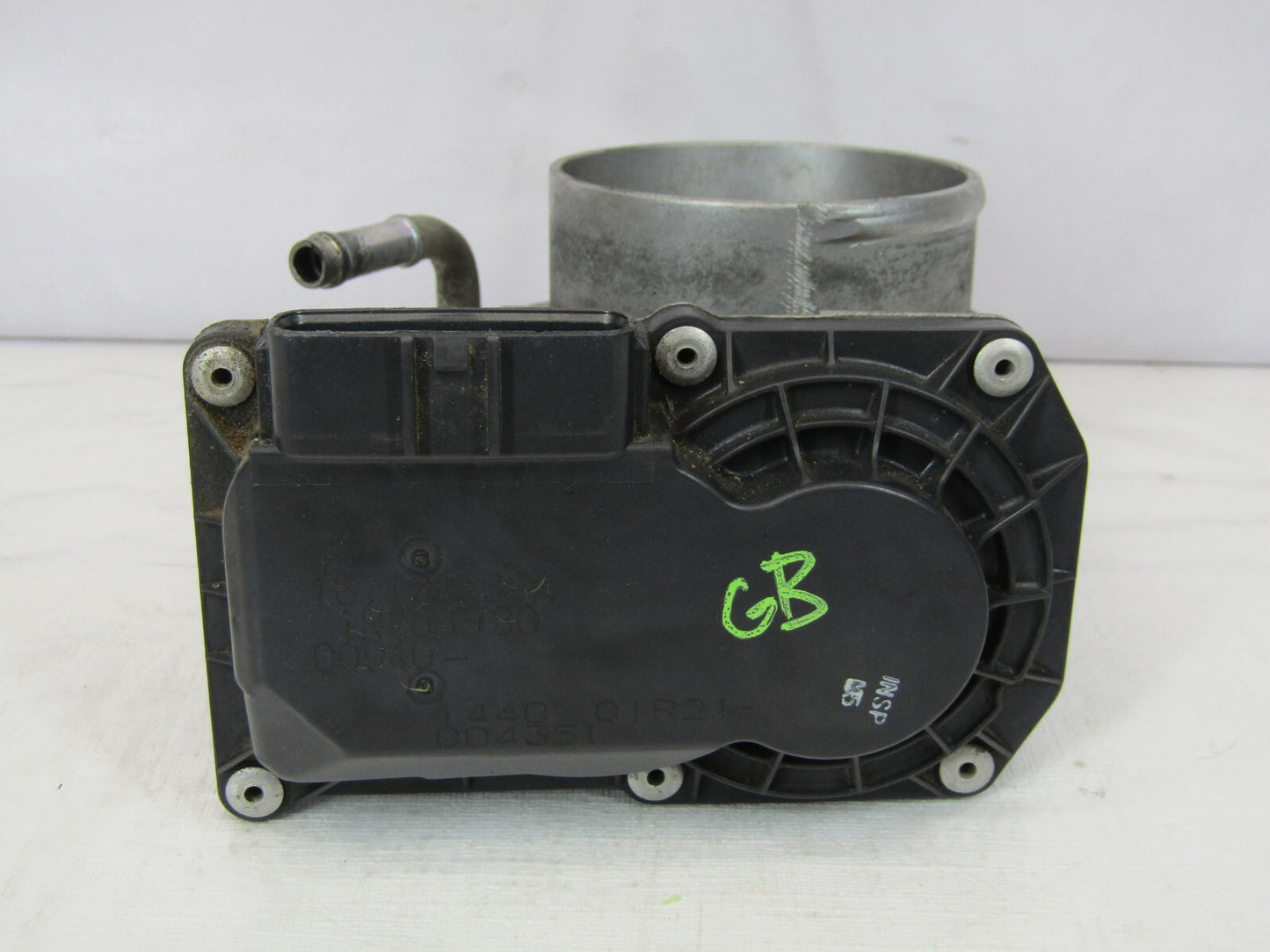 2013-2014 Subaru Outback Throttle Body Valve 16112AA38A OEM