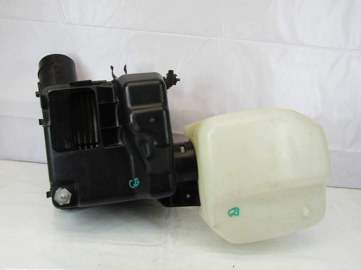 2008-2010 Subaru Impreza Air Filter Housing and Air Resonator A52AG07 OEM
