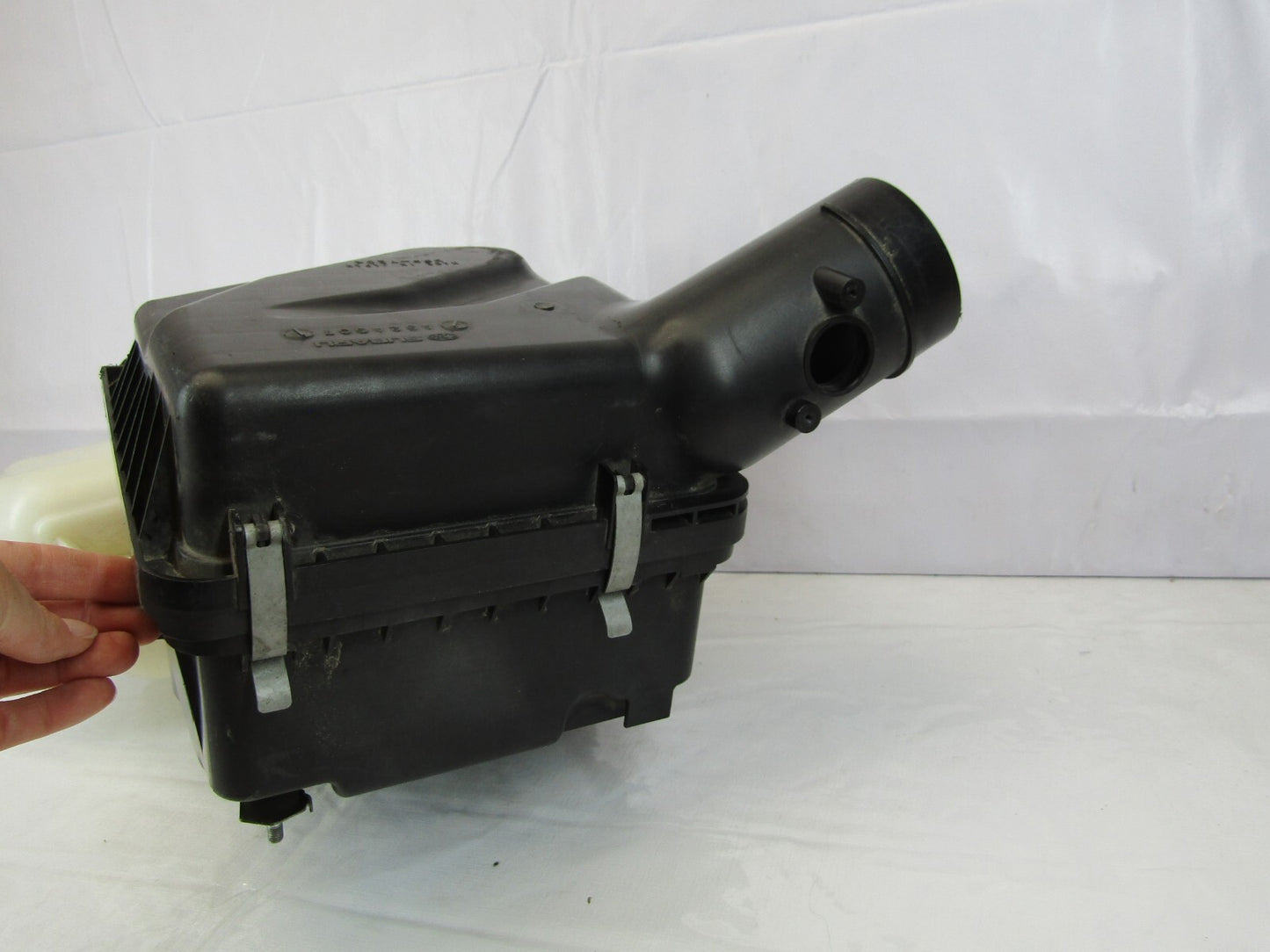 2008-2010 Subaru Impreza Air Filter Housing and Air Resonator A52AG07 OEM