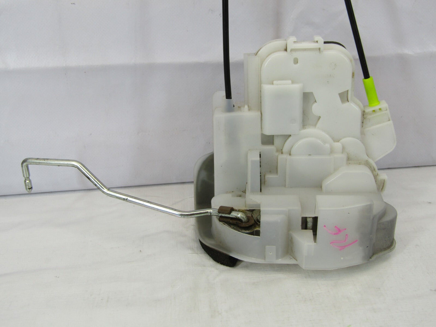 2008-2009 Subaru Impreza Front Right Door Lock Actuator OEM