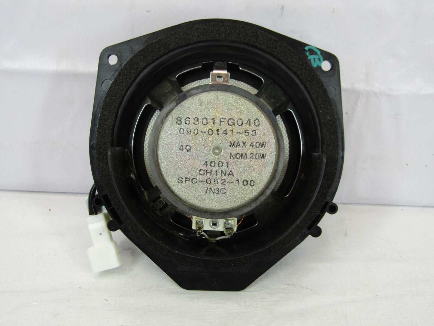 2008-2010 Subaru Impreza Right Front Door Speaker 86301FG040 OEM