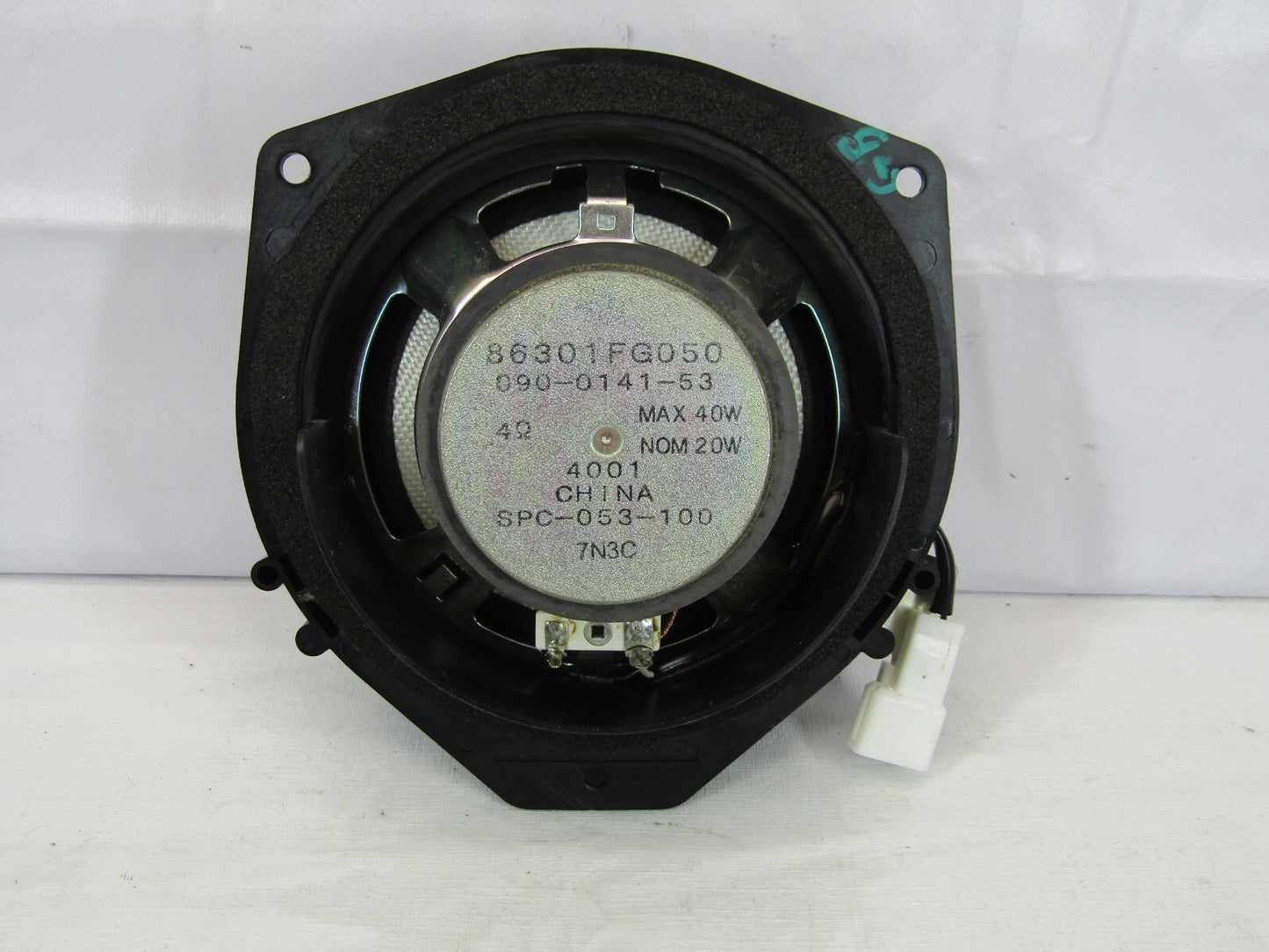 2008-2010 Subaru Impreza Left Front Door Speaker 86301FG050 OEM