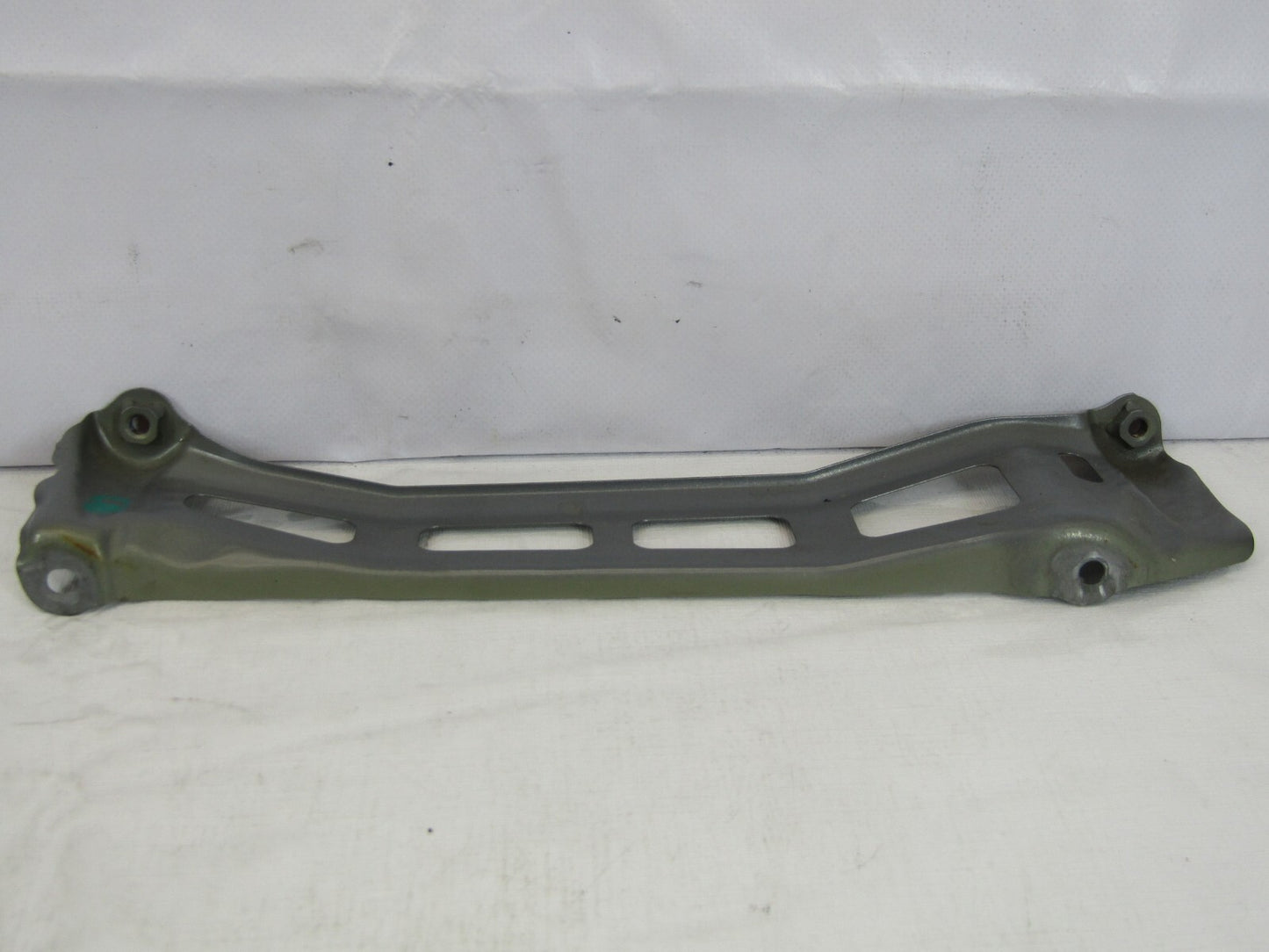 2008-2010 Subaru Impreza Front Right Fender Support Mounting Bracket OEM