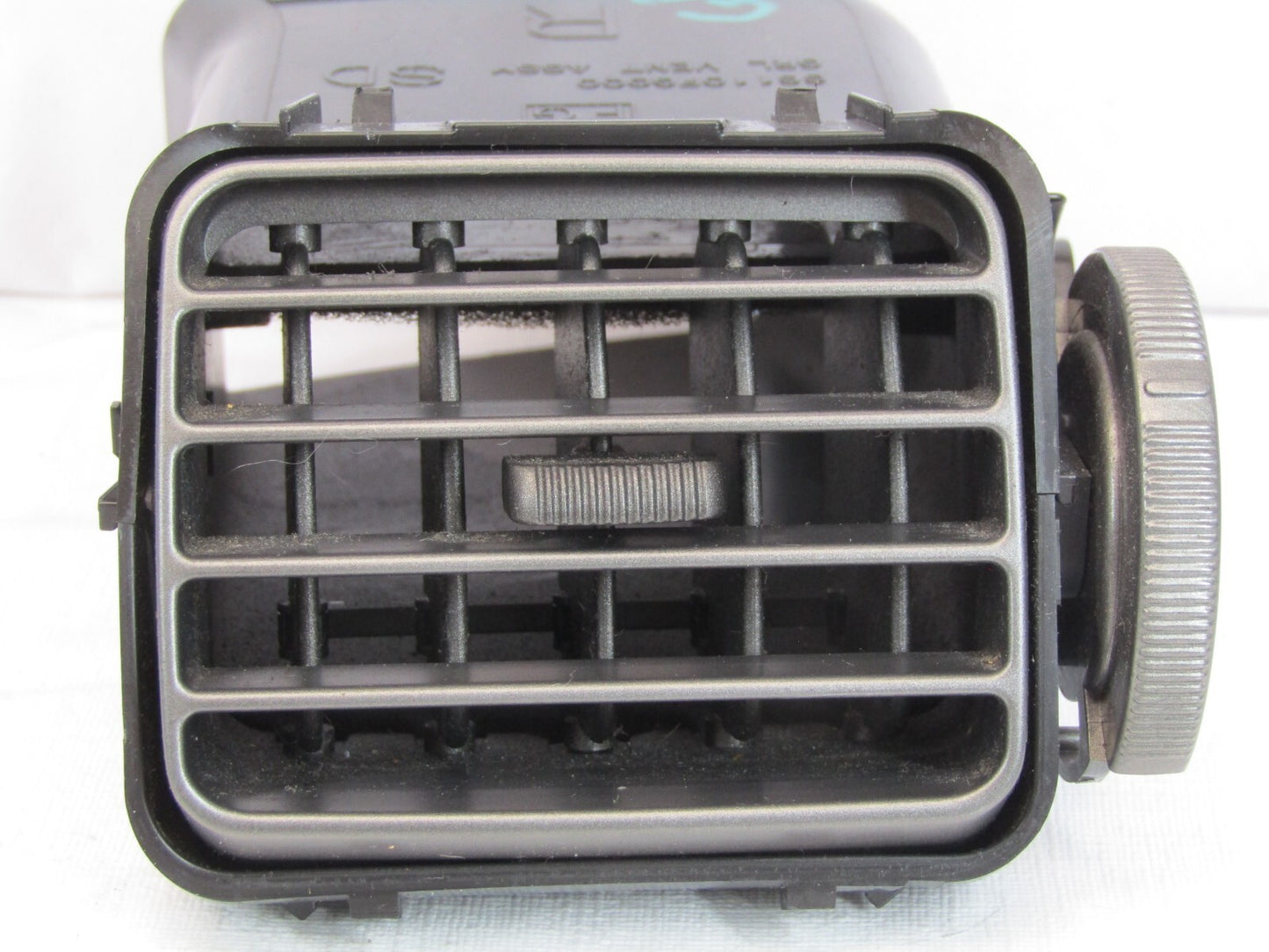 2008-2010 Subaru Impreza Outback Right AC Dash Vent 66110FG000 OEM