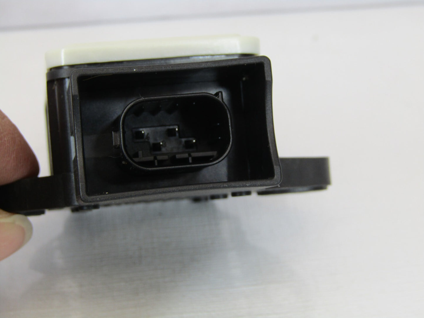 2008-2010 Subaru Impreza ABS Deceleration Yaw Sensor 27542FG000 OEM