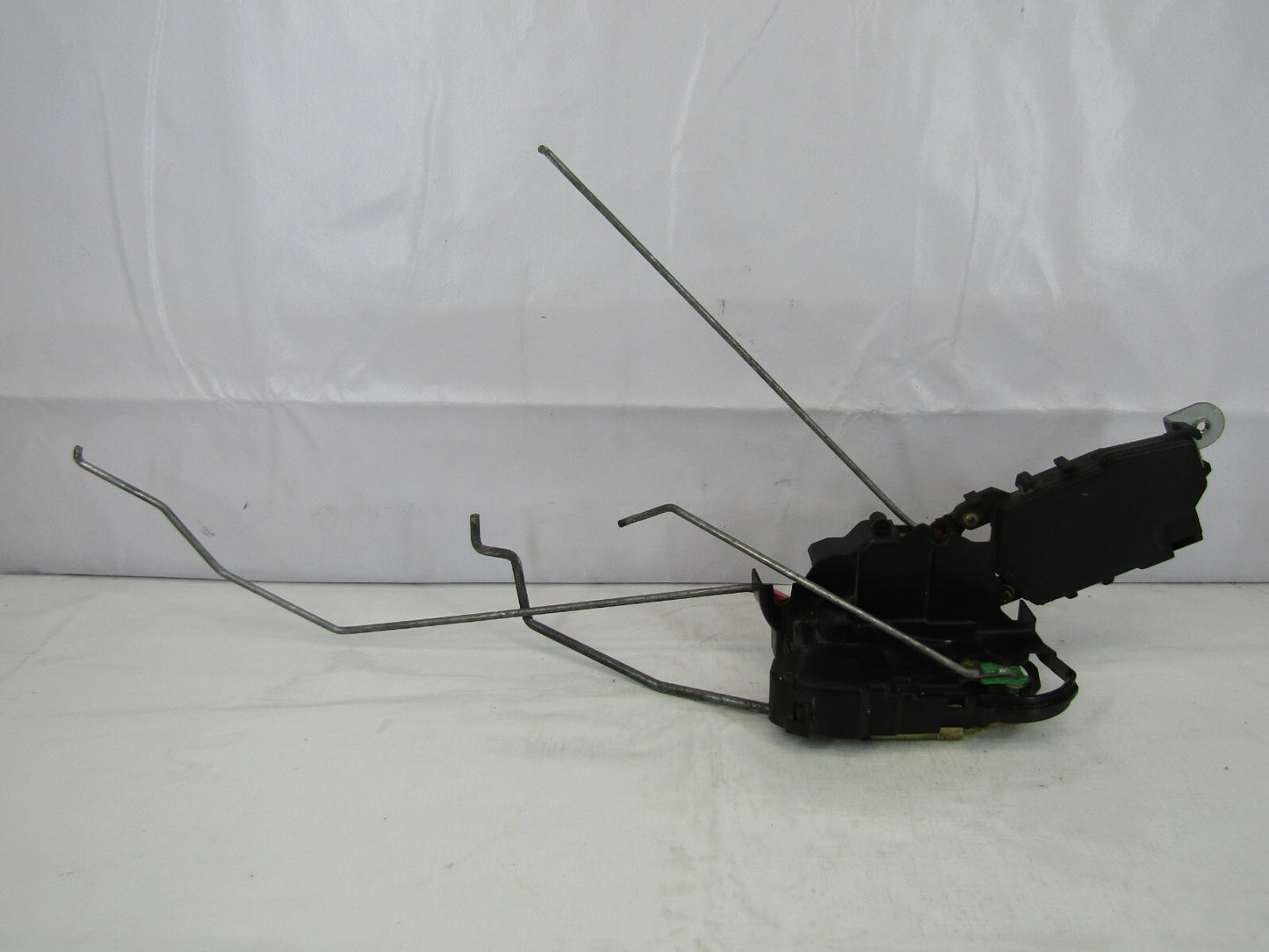 2000-2004 Subaru Legacy Outback Front Right Door Lock Latch Release Actuator OEM