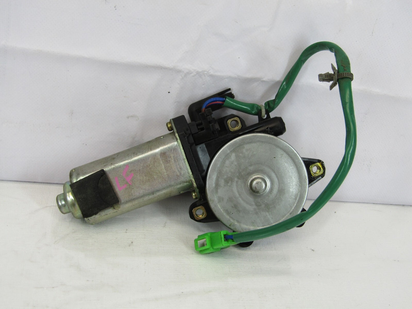 2000-2004 Subaru Legacy Outback Front Left Power Door Window Motor OEM