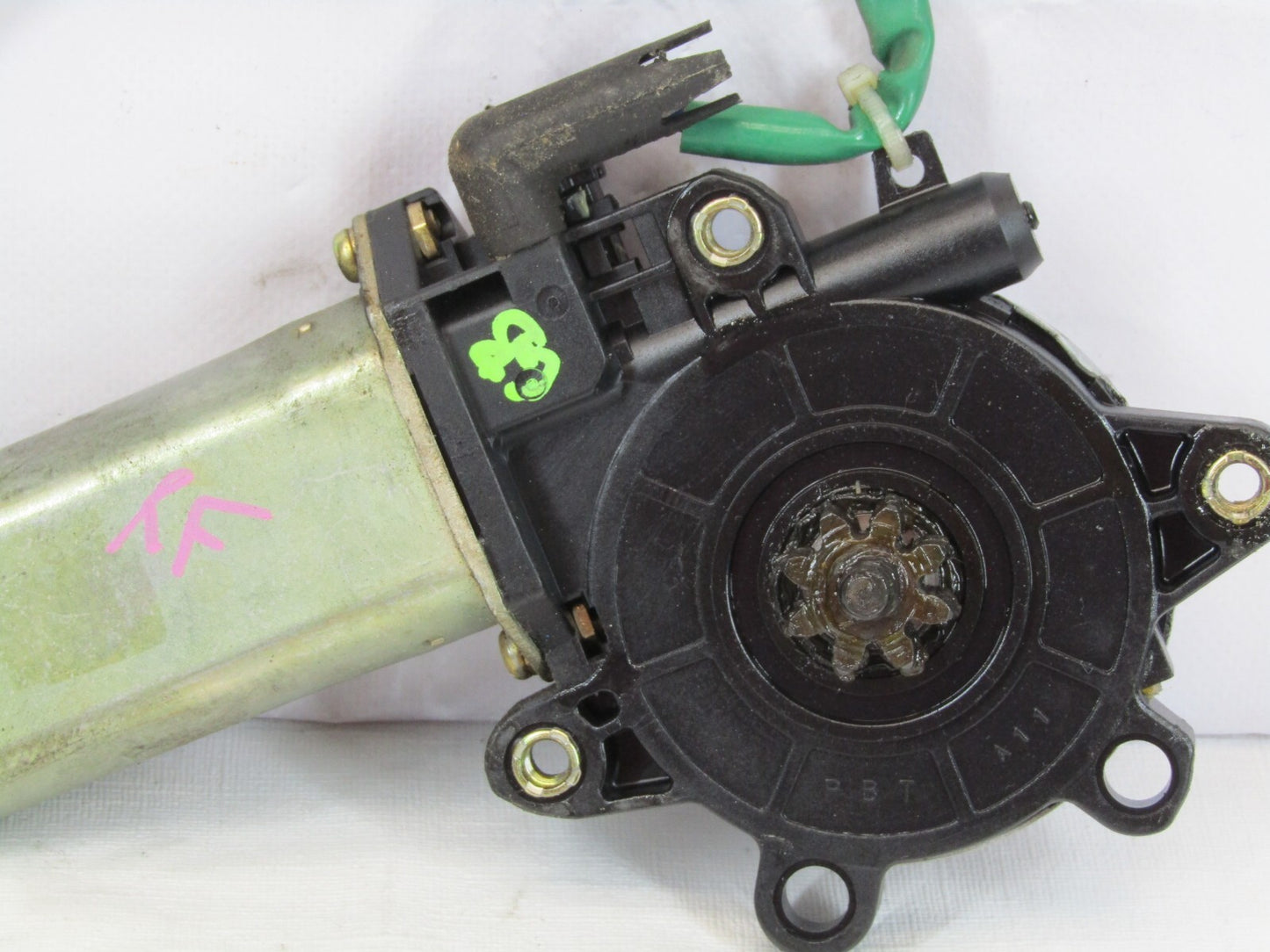 2000-2004 Subaru Legacy Outback Front Right Power Door Window Motor
