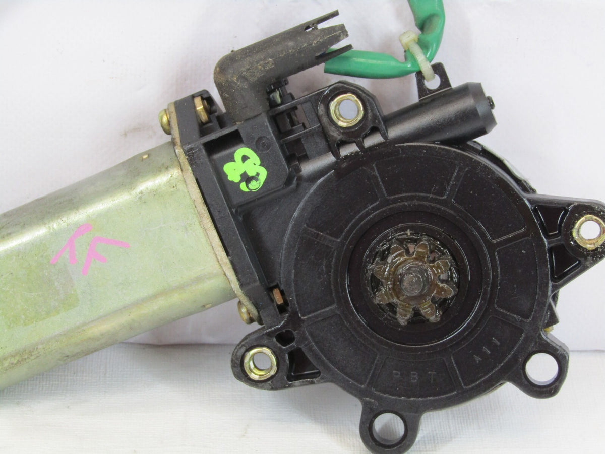 2000-2004 Subaru Legacy Outback Front Right Power Door Window Motor 61188AE00B