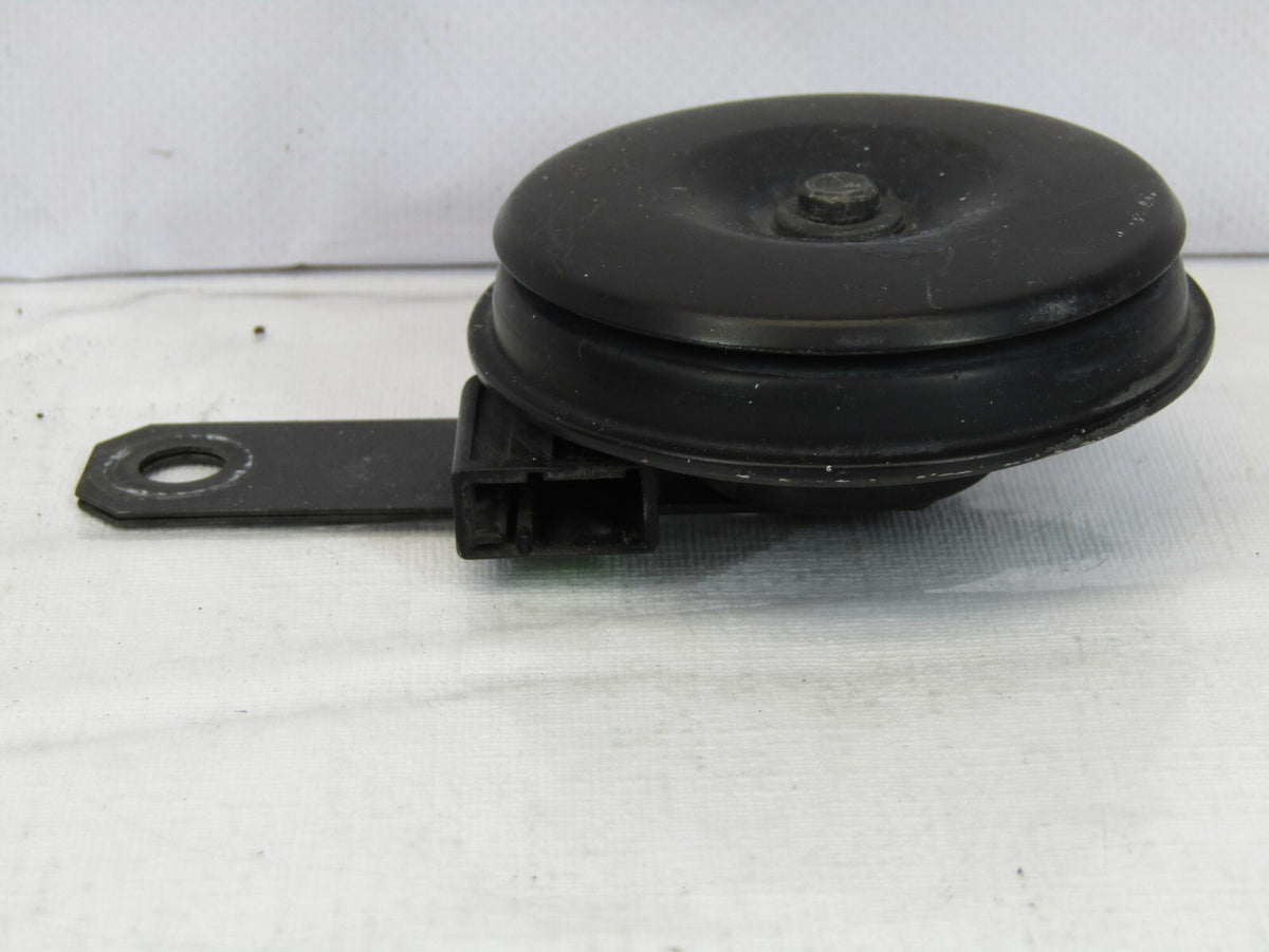 2000-2004 Subaru Legacy Outback High Note Horn 86012AE010 OEM 86012AE010