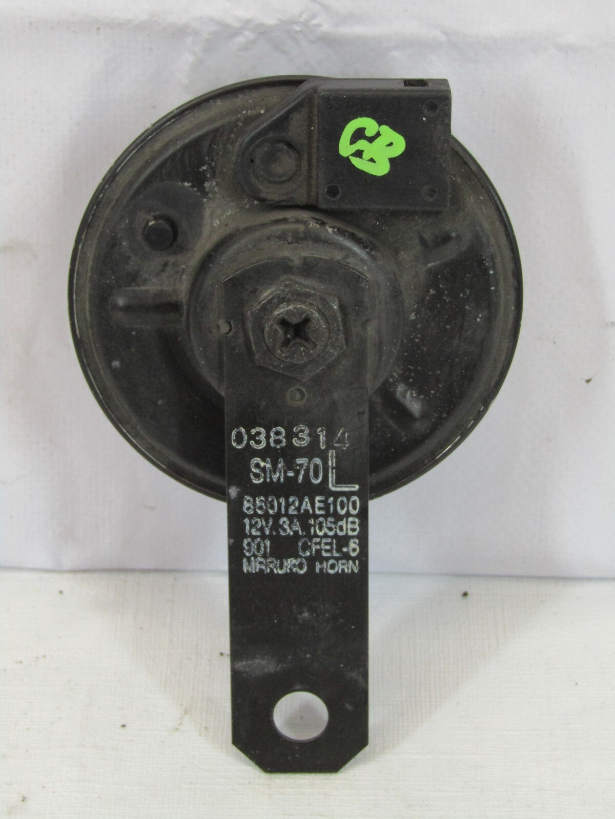 2000-2004 Subaru Legacy Outback Low Note Horn 86012AE100 OEM